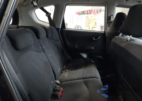 2010 Honda Fit Sport z USA, uszkodzony, nr VIN JHMGE8H49AC027752